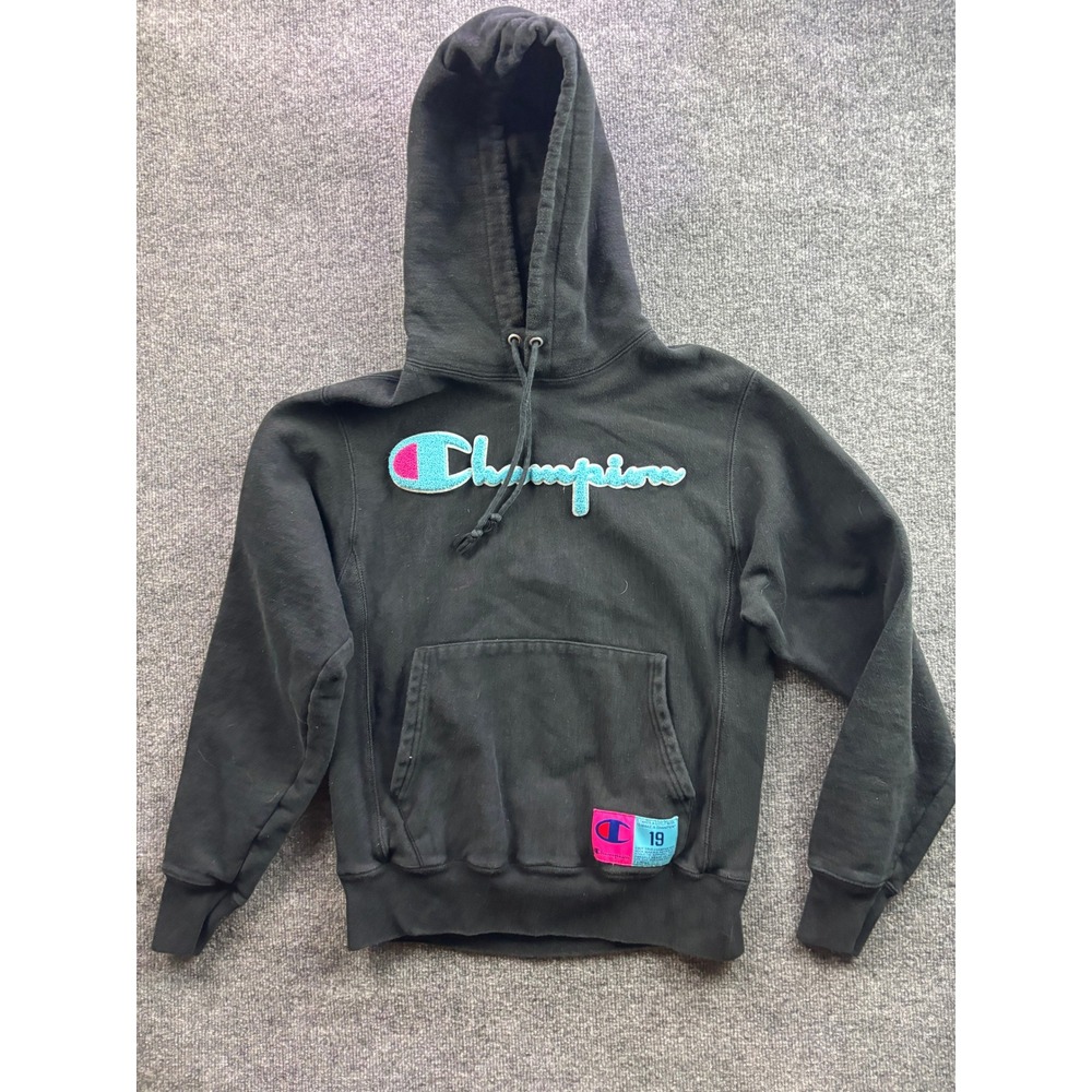 Champion Reverse Weave Hoodie Mens Small Black Chenille Script Logo GF68 BKC